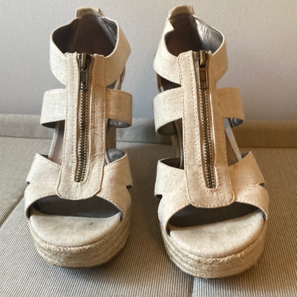 Moda linen sandals - Picture 1 of 3